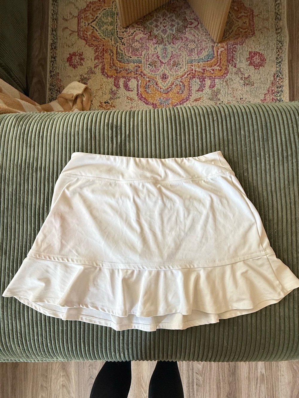 Tommy Bahama Golf White Ruffle-Hem Mini Skirt - Picture 3 of 4